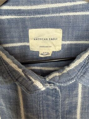 American Eagle Oversized Button-Up in Light Blue Stripe small